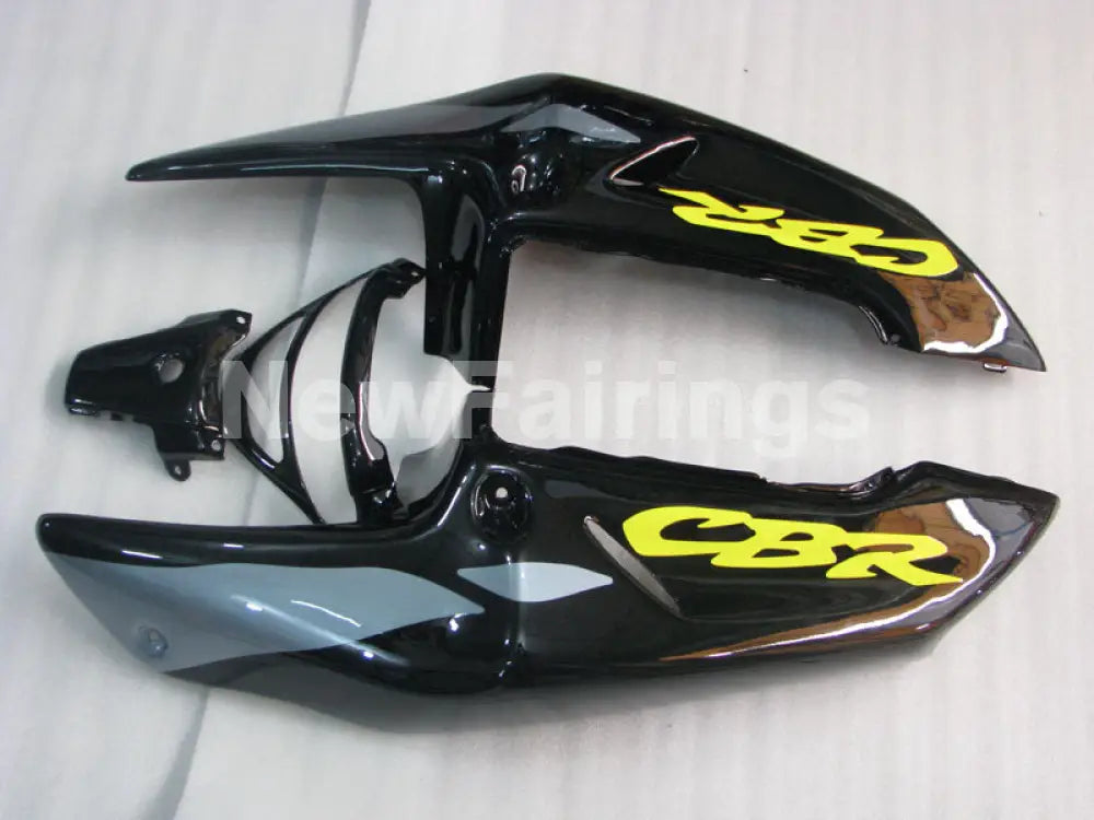 Black and Grey Yellow Factory Style - CBR 919 RR 98-99