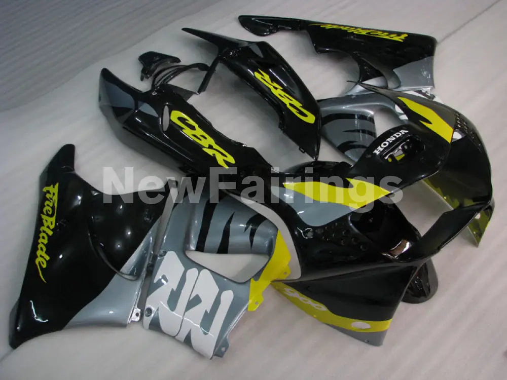 Black and Grey Yellow Factory Style - CBR 919 RR 98-99