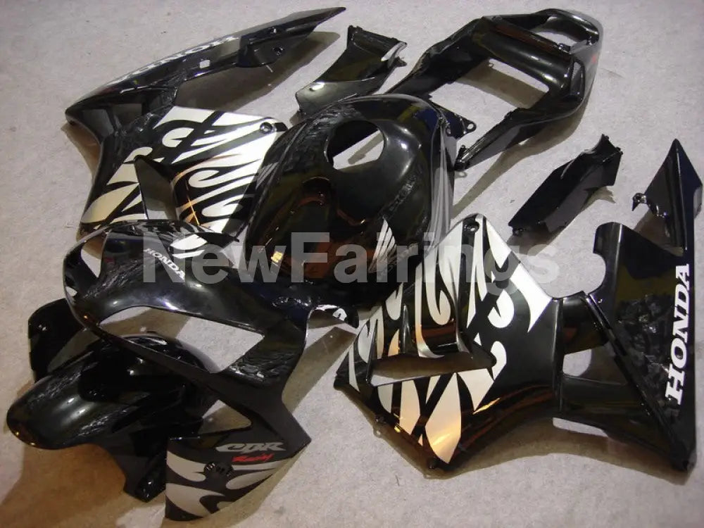Black and Silver Fire - CBR600RR 03-04 Fairing Kit -