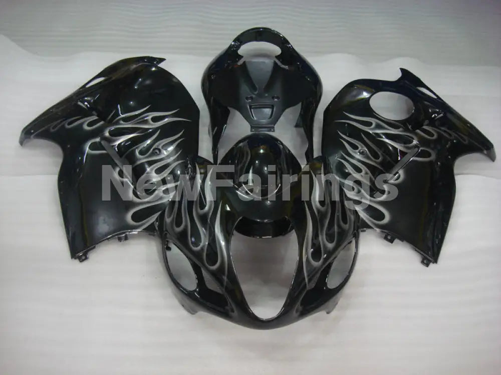 Black and Silver Flame - GSX1300R Hayabusa 99-07 Fairing