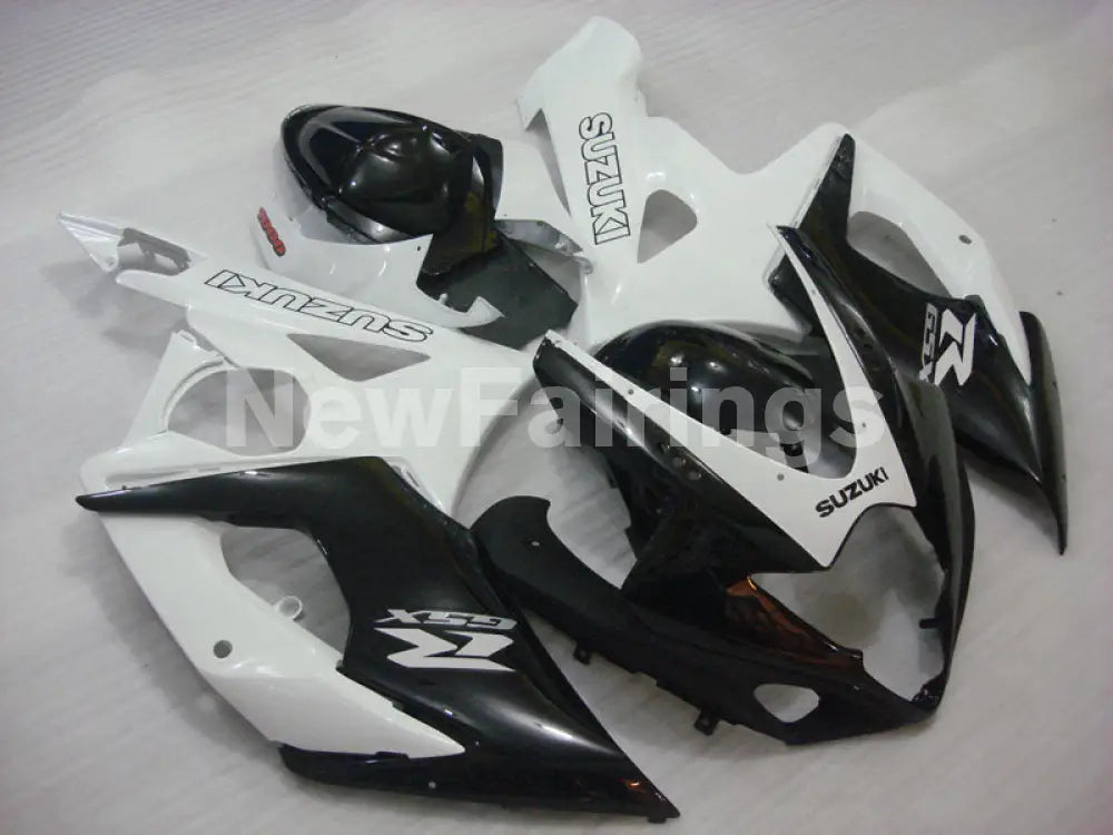 Black and White Factory Style - GSX - R1000 05 - 06 Fairing