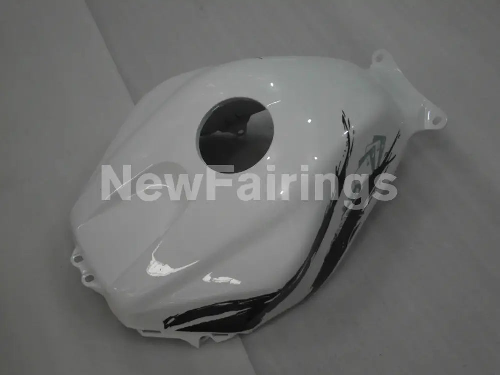 Black and White Skull - CBR600RR 05-06 Fairing Kit -