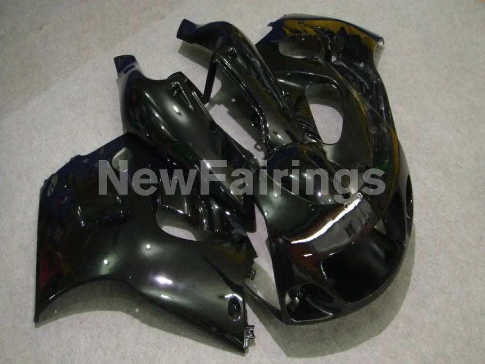 Gloss Black No decals - GSX-R600 96-00 Fairing Kit -