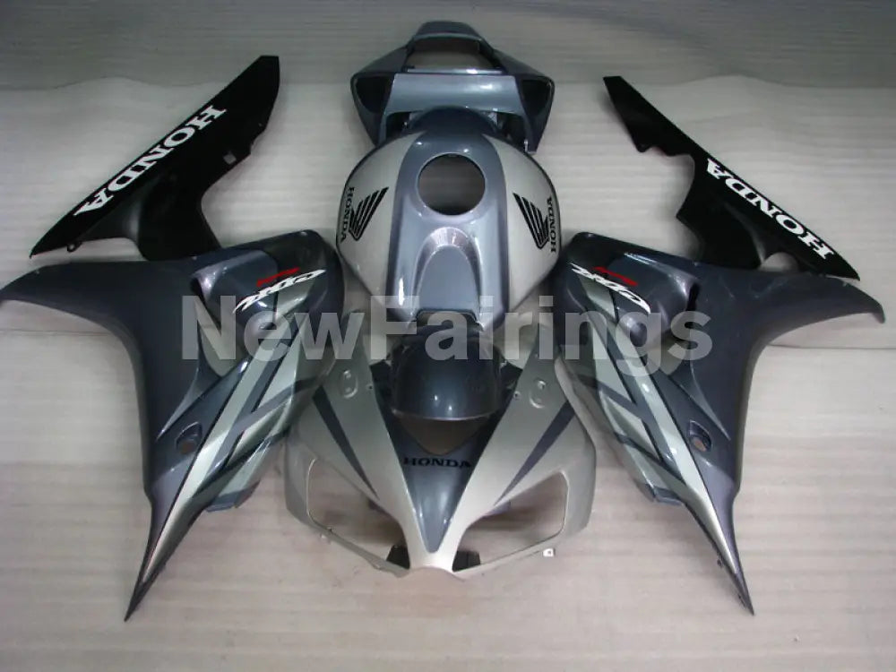 Grey and Silver Black Factory Style - CBR1000RR 06-07