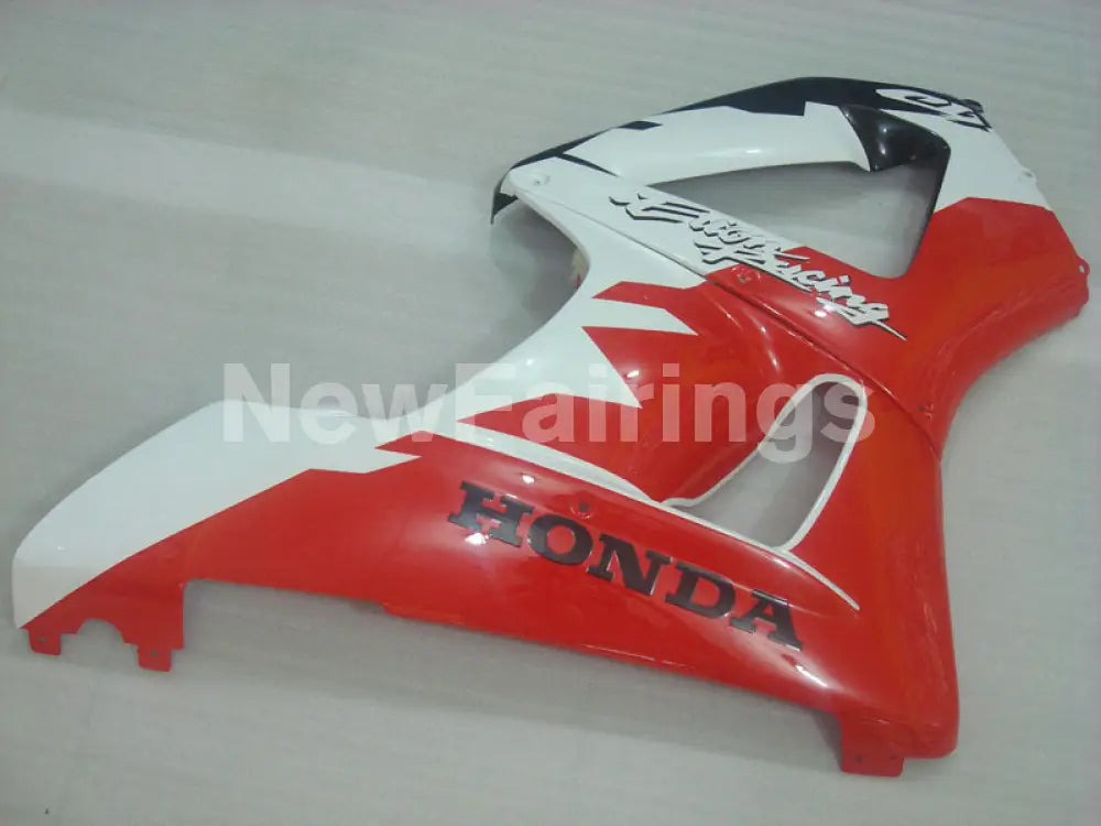 Red and White Black Factory Style - CBR 929 RR 00-01 Fairing