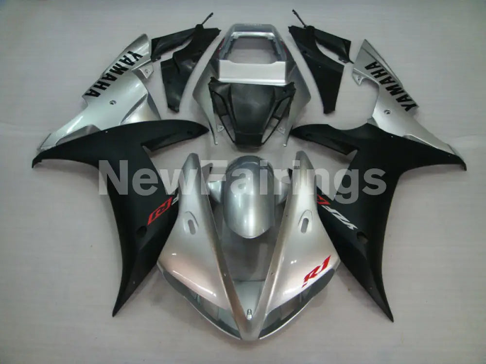 Silver and Matte Black Factory Style - YZF-R1 02-03 Fairing