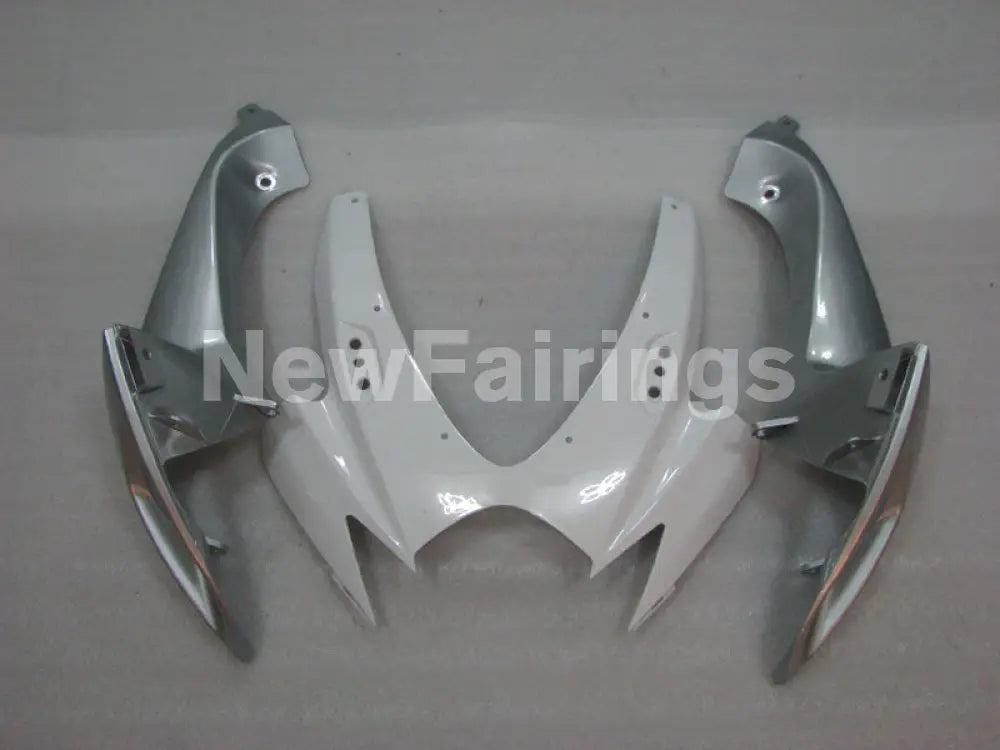 White and Silver Factory Style - GSX-R750 06-07 Fairing Kit