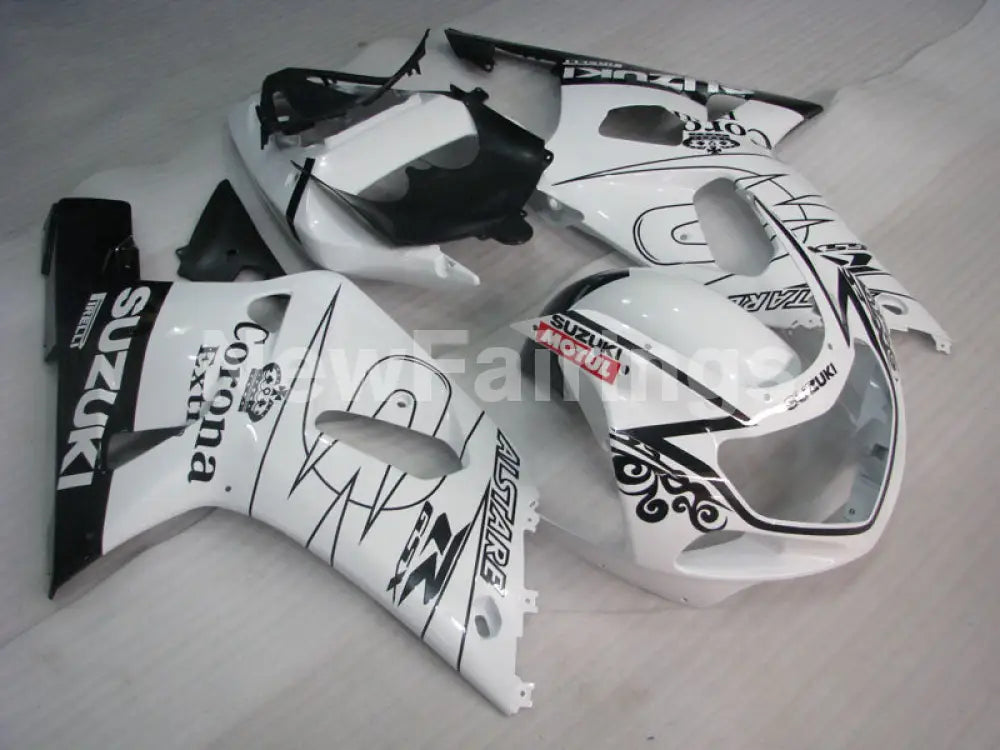 White and Black Corona - GSX-R600 01-03 Fairing Kit -