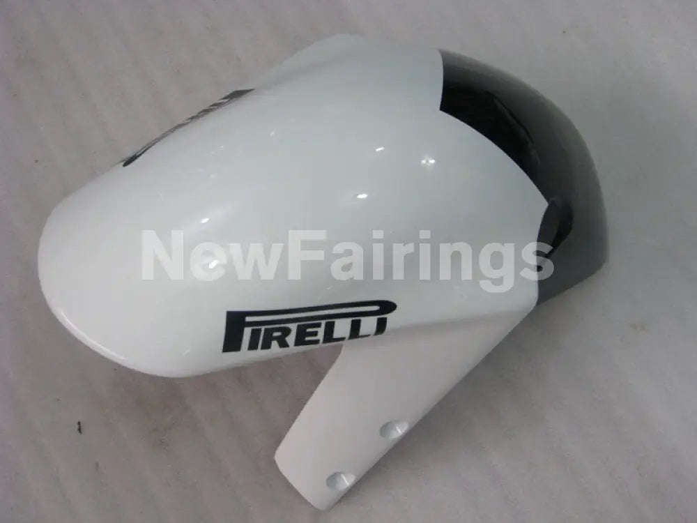 White and Black Corona - GSX-R600 01-03 Fairing Kit -