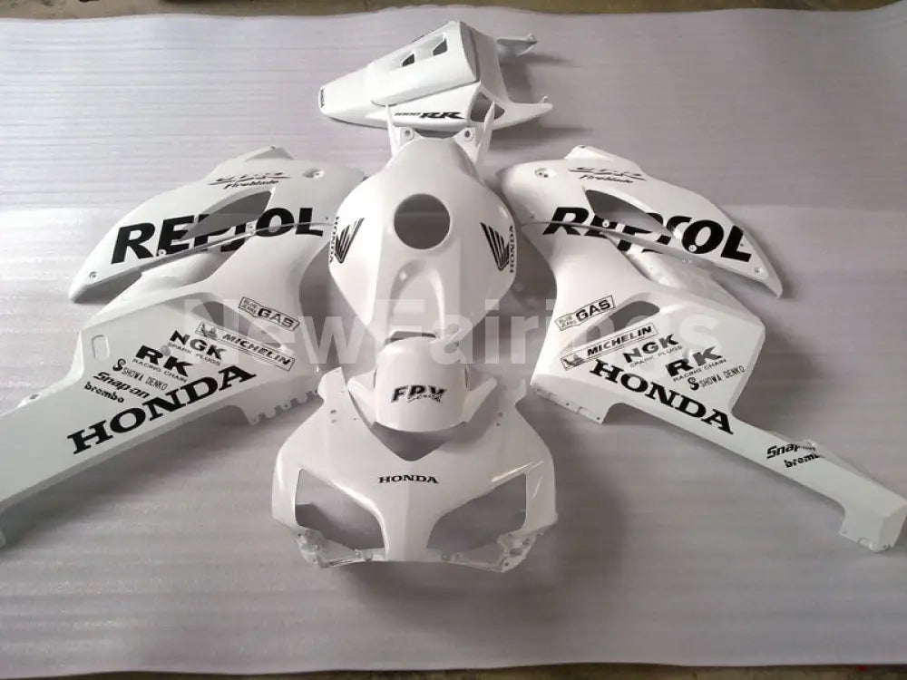 White with black Repsol - CBR1000RR 04-05 Fairing Kit -